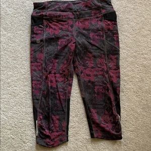 Athleta Capri leggings